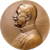 War minister Generaloberst Alexander Freiherr von Krobatin