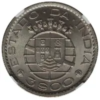 3 Escudos - Republic pattern