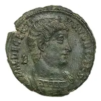 Maiorina - Decentius VICT DD NN AVG ET CAES, Rome