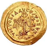 1 Tremissis In the name of Justin II, Victory facing right, with star and standing