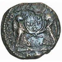 Maiorina - Decentius VICT DD NN AVG ET CAES, Rome