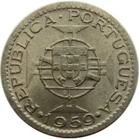 3 Escudos - Republic