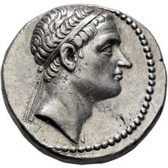 Tetradrachm - Antiochos III megas