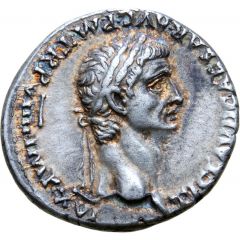 Denarius - Claudius S P Q R PP OB CS