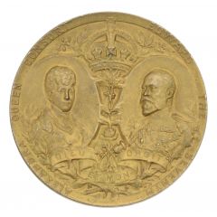Medal - Edward VII Coronation, Paris, gilt, 51mm