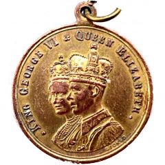 Medal - George VI - Victory Europe-Pacific 1945 Military Medal