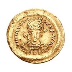 1 Solidus In the name of Theodosius II, Type 2, star left