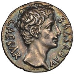 Denarius - Augustus SIGNIS RECEPTIS CL V S P Q R