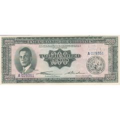 200 Pesos