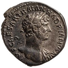 Denarius - Hadrian P M TR P COS DES III SALVS AVG, Salus