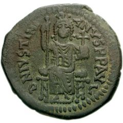 40 Nummi - Justinian I Antioch, ✶M☾, ☩THЄЧP, Enthroned