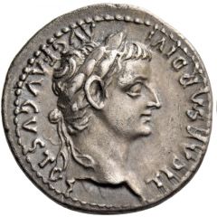 Denarius - Tiberius PONTIF MAXIM