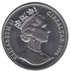 1 Crown - Elizabeth II Player kicking