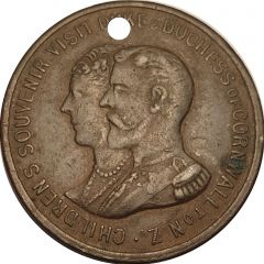 Medal - Duke and Duchess of Cornwall visit to NZ Event Souvenir