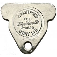 1 Quart - MacNicolls Dairy Brantford, Ontario