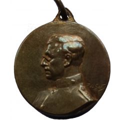 Medallion - Marche-les-Dames