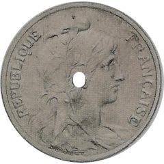 5 centimes Daniel-Dupuis Epreuve en nickel perforée
