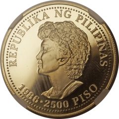 2500 Piso Corazon Aquino