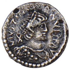 125 Nummi - Justinian I Ravenna, Symbol