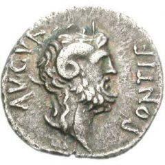 Denarius - Augustus IMP CAESAR DIVI F, Victory