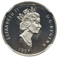 30 Dollars - Elizabeth II Wood Bison, platinum