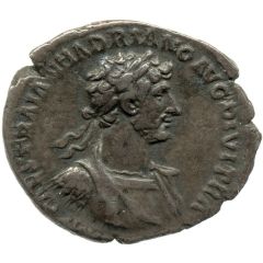 Denarius - Hadrian PARTH F DIVI NER NEP P M TR P COS IVSTITIA, Justitia