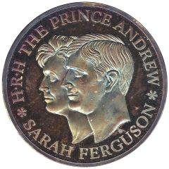 Medal - Prince Andrew & Sarah Ferguson Royal Wedding