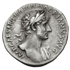 Quinarius - Hadrian P M TR P COS DES III, Victory