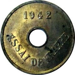 ESSAI DE FRAPPE 1942