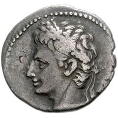 Denarius - Augustus FORT RED CAES AVG S P Q R
