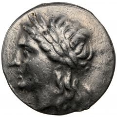 Tetradrachm - Isokrates