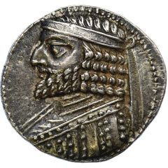 Tetradrachm - Arsaces XVI monograms above and below bow
