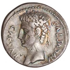 Denarius - Augustus DIVVS IVLIVS
