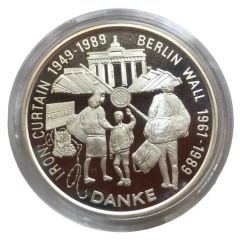 Medal - Dismantling the iron curtain and Berlin wall