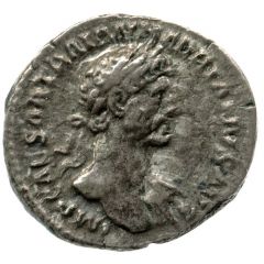 Quinarius - Hadrian AVG P M TR P COS II, Victory