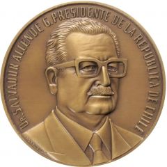 Medalla Salvador Allende Gossens