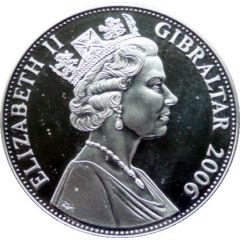 5 Pounds - Elizabeth II Younger Queen Elizabeth in Evening Gown