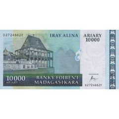 10 000 Ariary