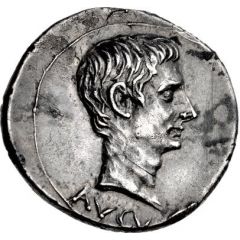 Denarius - Augustus CAESAR DIVI F ARMEN CAPTA IMP VIIII