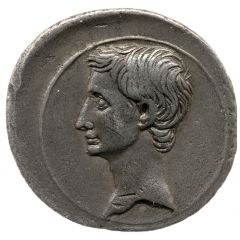 Denarius - Octavian IMP CAESAR
