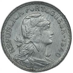 1 Escudo Pattern