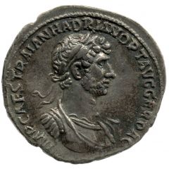 Denarius - Hadrian PARTHIC DIVI TRAIAN AVG F P M TR P COS P P PAX, Pax