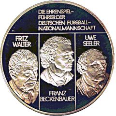 Medal - Die Ehrenspielführer der Dt. Fussballnationalmannschaft