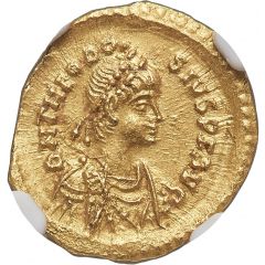 Tremissis - Theodosius II Trophy between two stars, Constantinopolis