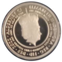 1/2 Sovereign - Elizabeth II Platinum Jubilee - Queen on throne