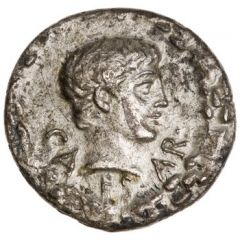 Denarius - Augustus AVGVST