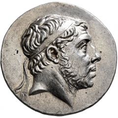 Tetradrachm - Pharnaces I