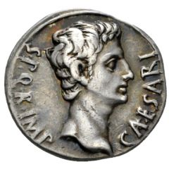 Denarius - Augustus VOT P SVSC PRO SAL ET RED I O M SACR, Mars