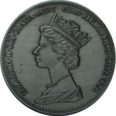 Token - Elizabeth II Daily Mail - Longest serving Monarch Commemorative Coin
