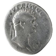 Denarius - Domitian COS VII DES VIII P P